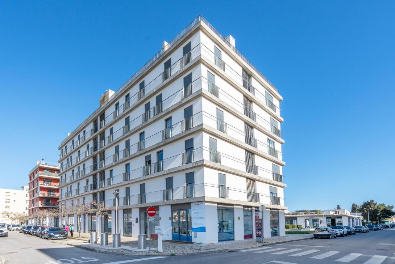 Modern Flat By Lagos Marina And Old Town Lagos Exterior photo